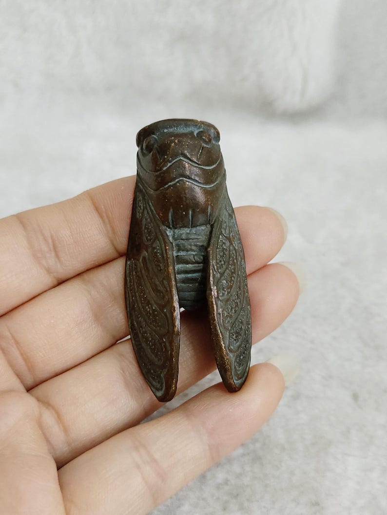 Vintage Bronze Handmade Cicada Statue – Tea Pet Statue – Gift for Collectors